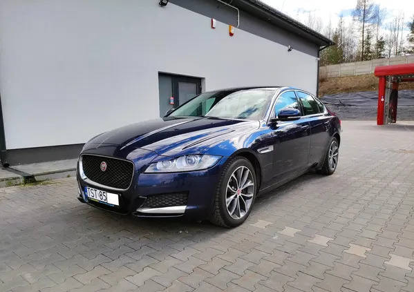 jaguar Jaguar XF cena 77900 przebieg: 170000, rok produkcji 2018 z Starachowice